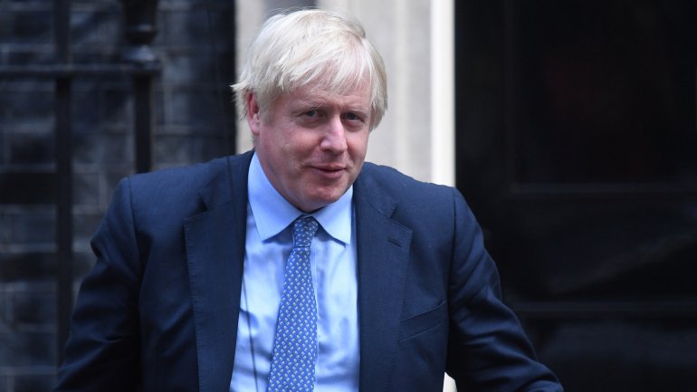 O primeiro-ministro britânico, Boris Johnson, quer forçar a União Europeia a recusar o adiamento