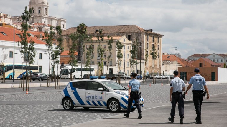 A Operação “Verão Seguro 2019” visou reforçar o policiamento nas zonas balneares, transportes públicos e locais turísticos