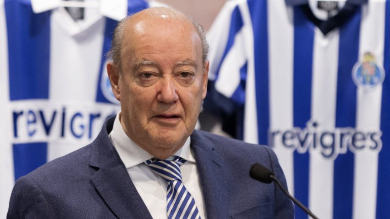 O presidente do FC Porto foi questionado sobre se o clube é candidato a vencer a Liga Europa, ao que respondeu que o foco está &quot;neste jogo&quot;