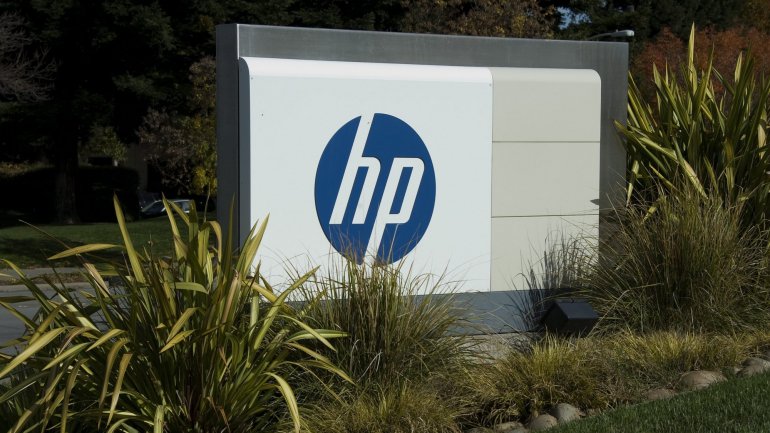 HP explica que a dispensa de entre 7.000 e 9.000 trabalhadores em todo o mundo vai realizar-se em três anos, através de despedimentos com mútuo acordo e passagem à situação de pré-reforma