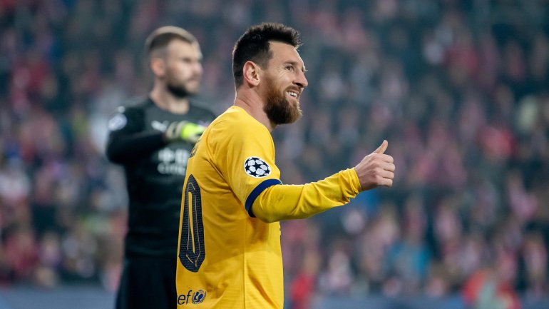 Lionel Messi inaugurou o marcador logo aos três minutos em Praga: o Slavia tornou-se a 33.ª &quot;vítima&quot; na Champions