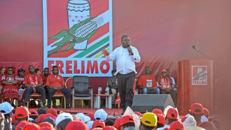 A Frelimo, no poder desde a independência, venceu com maioria absoluta nas três votações