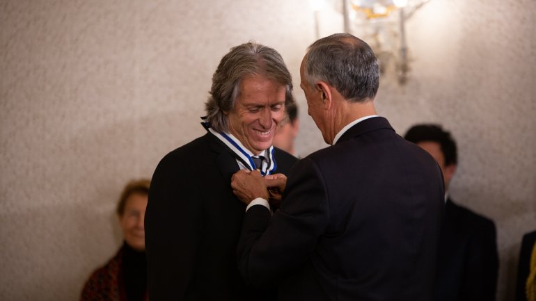 Jorge Jesus foi condecorado por Marcelo Rebelo de Sousa, Presidente da República, com a Ordem do Infante D. Henrique