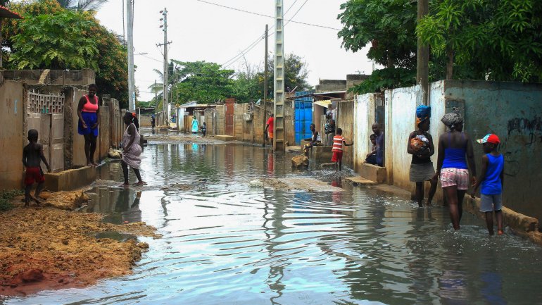 O Instituto Nacional de Meteorologia (INAMET) prevê chuvas intensas para Luanda na próxima semana