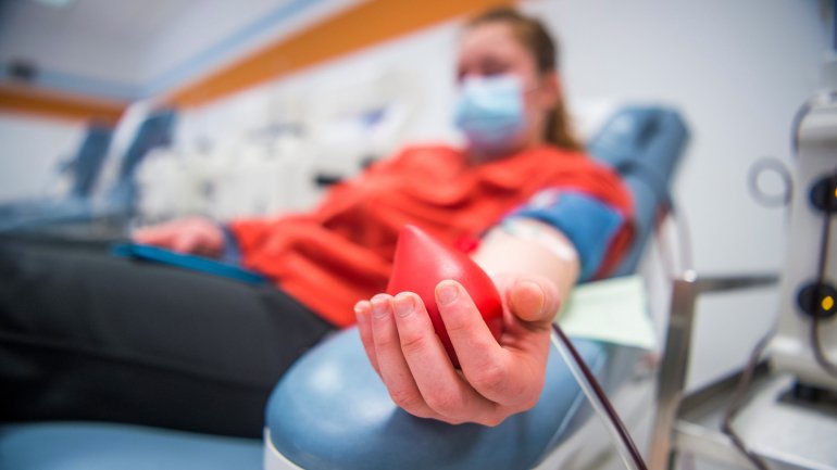 No total, 20 pessoas foram tratadas na Áustria com plasma sanguíneo