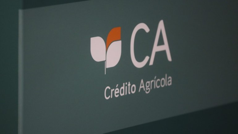&quot;No negócio bancário, a carteira de crédito bruto a clientes do Grupo Crédito Agrícola ascendia a 10,6 mil milhões de euros, um aumento de 6% nos últimos 12 meses&quot;, lê-se no comunicado