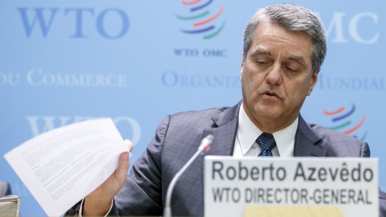 O sexto diretor-geral da OMC anunciou na semana passada que deixaria o cargo no final de agosto, um ano antes do esperado, por razões &quot;familiares&quot;, em plena crise económica provocada pela pandemia