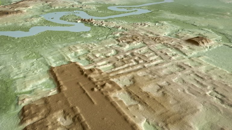 Arqueólogos descobriram a estrutura através de imagens aéreas obtidas com uma tecnologia de mapeamento a laser que revela informações tridimensionais da superfície terrestre