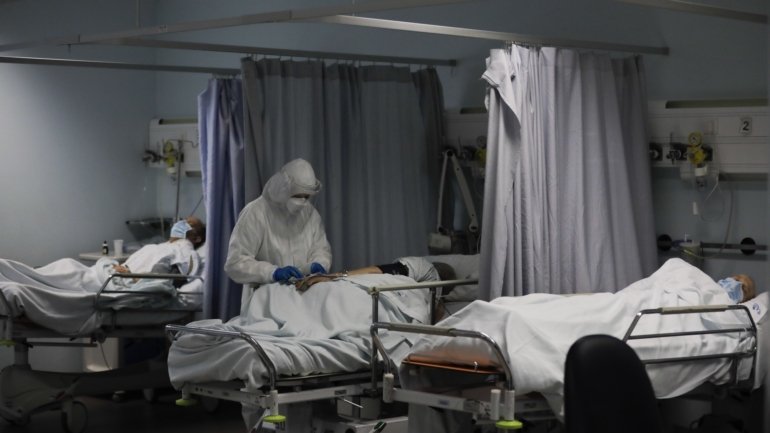 Os hospitais portugueses têm 358 pessoas internadas com Covid-19, 41 delas em cuidados intensivos