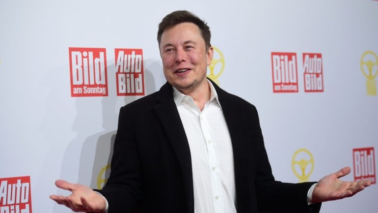 Elon Musk partilhou no Twitter a informação sobre este avanço em inteligência artificial