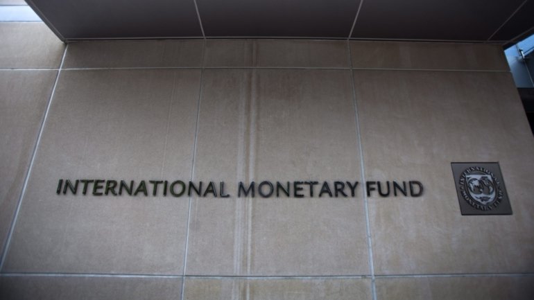O FMI alerta que &quot;a África subsaariana está a lidar com uma crise económica e sanitária sem precedentes&quot;