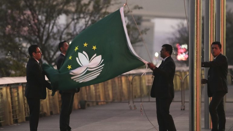 Macau já tinha reforçado a lei de utilização e proteção da bandeira, emblema e hino chineses