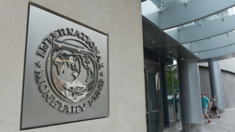 O FMI aponta ainda que a crise da covid-19 &quot;não levou a um declínio sustentado no financiamento 'verde' até agora&quot;