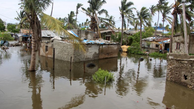 Até agora, o atual período chuvoso, que começou em 1 de outubro, matou 22 pessoas e outras 16.057 foram afetadas