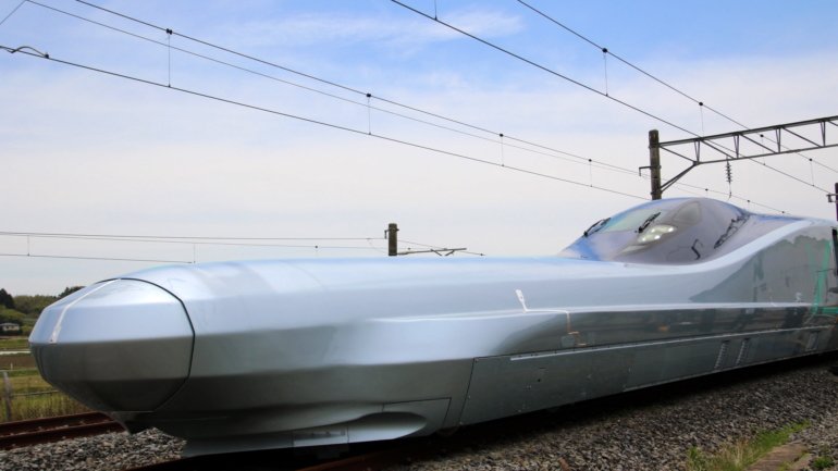 O ALFA-X não é o comboio mais rápido, mas é o mais rápido nas linhas ferroviárias tradicionais