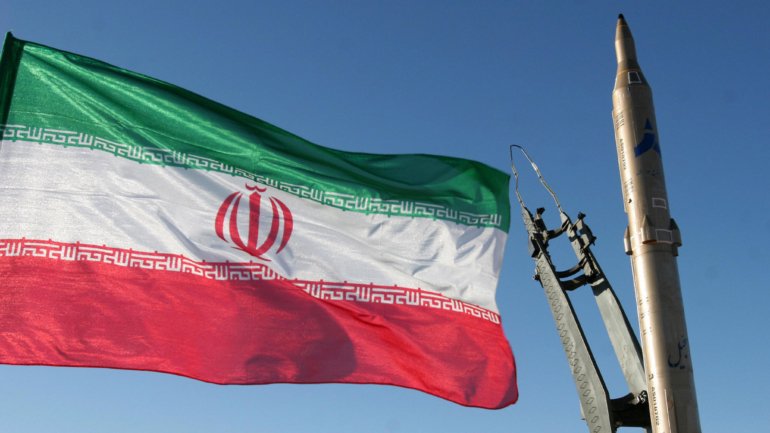 Após a explosão em julho na central nuclear de Natanz, o Irão disse que iria construir uma nova estrutura