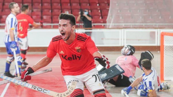 Seis Meses Depois O Hoquei Em Patins Voltou E O Benfica Venceu O Fc Porto Na Luz No Arranque Do Campeonato Observador