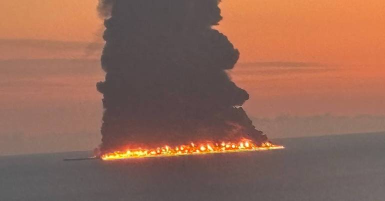 Mar Negro. Petroleiro atacado por drone perto de Sochi