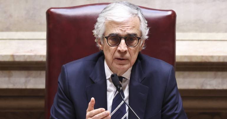 Aguiar-Branco: advogados devem combater atos dilatórios