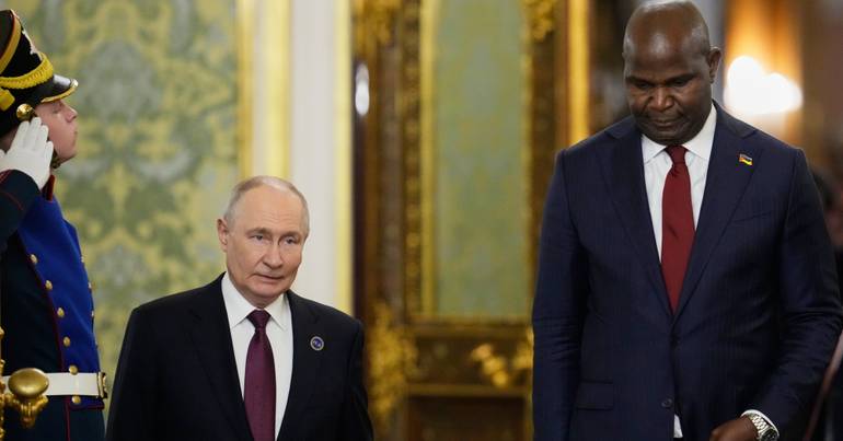 Putin anuncia reforço da cooperação com Moçambique