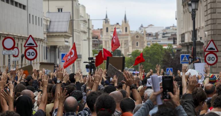 Greve geral em Espanha marcada para 11 de novembro