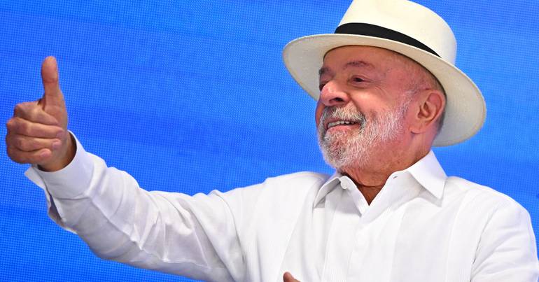 Grupos de fãs criam "guerrilha digital" para apoiar Lula
