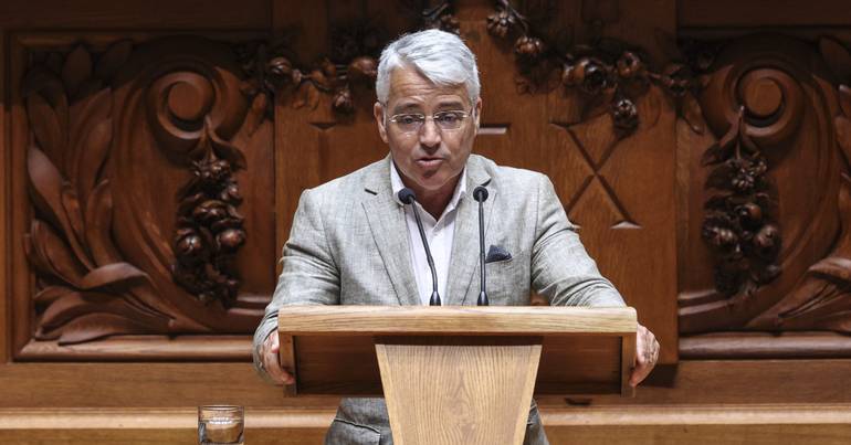 JPP quer rever PPP e contratos com REN e EDP