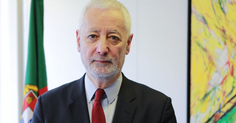 Sampaio da Nóvoa mantém-se como embaixador na UNESCO até novembro, diz ministro dos Negócios Estrangeiros - Vimarsana News