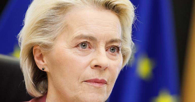 Von der Leyen agradece a Lagarde por reforçar o euro