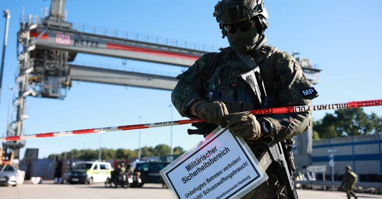 Estudantes alemães protestam contra serviço militar