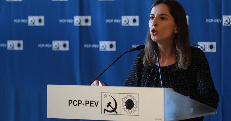 Covid-19. PCP exige ao Governo fim imediato de cortes salariais por dia de vacinação - Vimarsana News