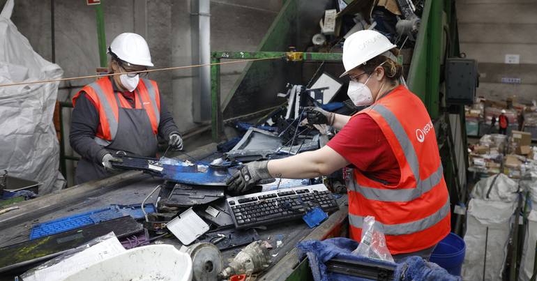 Electrão pede "busca domiciliária" às pilhas esquecidas