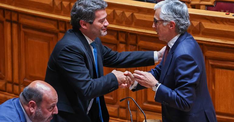 Aguiar-Branco mais perto de aprovar inquérito a Neves