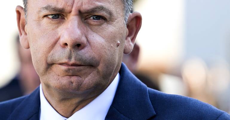 Montenegro quer buscas na PJ "clarificadas" depressa