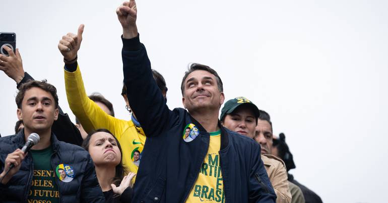 Bispos distanciam-se de campanha após notícias falsa