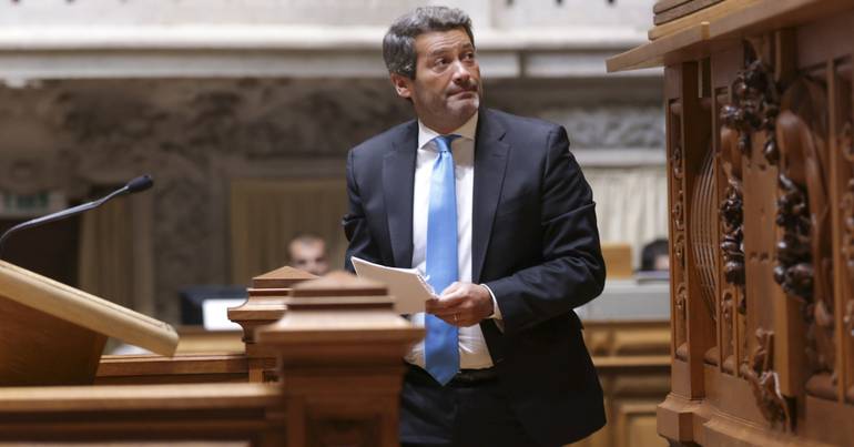 Comissão Neves só deve arrancar em pleno no fim do ano