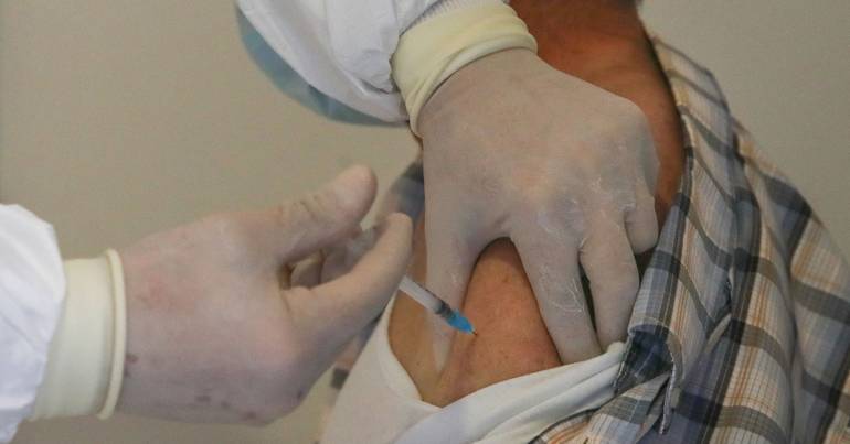 Idosos. Estudo propõe vacina contra vírus sincicial