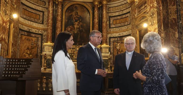 Seguro com "enorme expectativa" antes de encontrar Papa