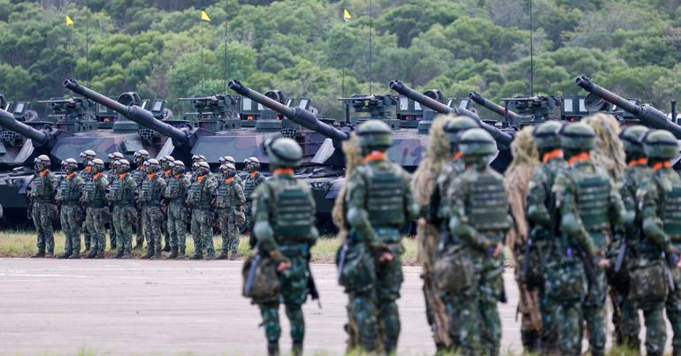 Taiwan anuncia 10 dias de exercícios militares