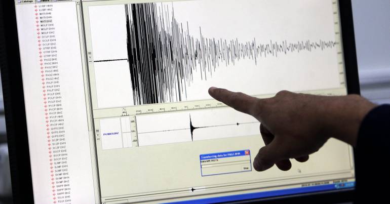 Sismo de magnitude 3,2 sentido na ilha do Faial