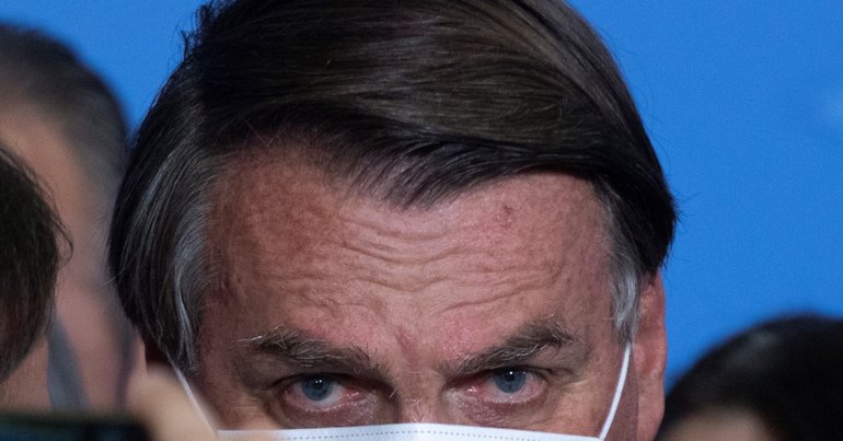 Sondagem indica que maioria dos brasileiros defende abertura de processo de destituição de Bolsonaro - Vimarsana News