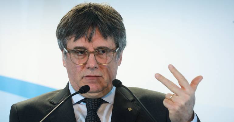 Puigdemont pode regressar a Espanha sem ser detido