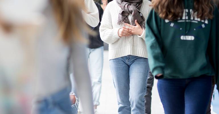 ANEPC garante segurança na remoção de amianto em escola O receio com a segurança das obras causou alarme na comunidade escolar, e foi permitido que os alunos faltassem às aulas enquanto não fossem esclarecidas as medidas de segurança