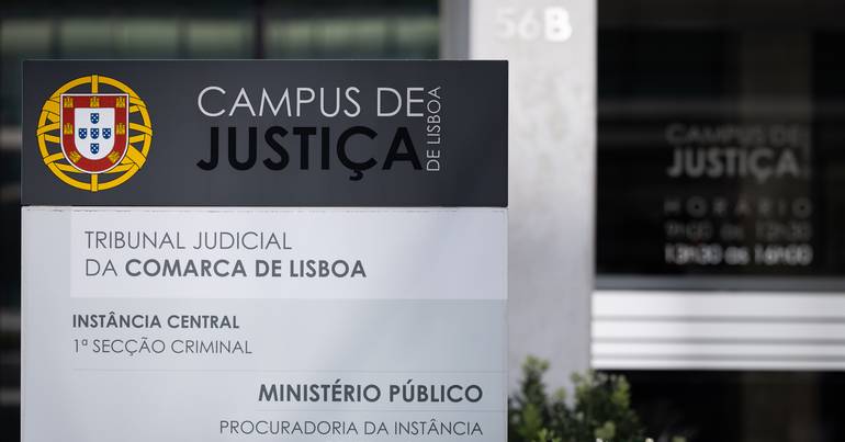 Detido por abusar de menor de 15 anos com quem coabitava