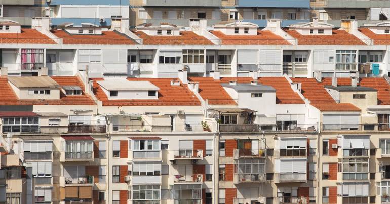Preços das casas em Portugal "parecem esticados", afirma FMI