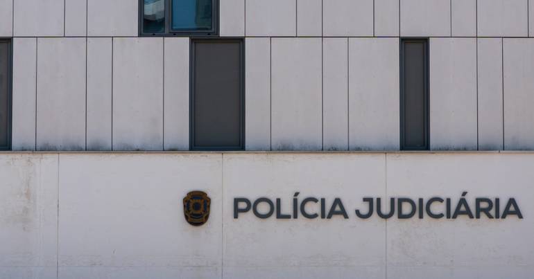 Quatro detidos pela PJ por crimes de rapto e tráfico
