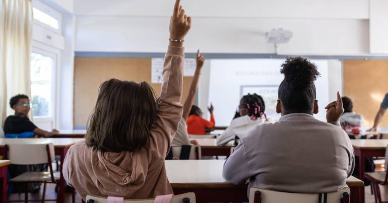 Funcionários das escolas de Sintra exigem mais pessoal