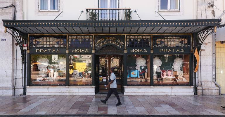O "glamour parisiense" de uma joalharia centenária no Rossio