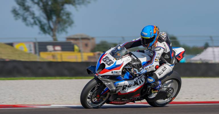 No dia da ascensão de Bulega, o falcão voltou a ir ao chão