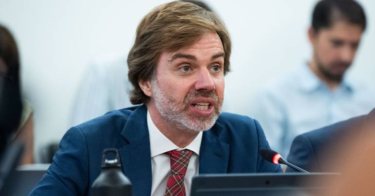Deputado do CDS "discorda em absoluto" de apelo do Governo